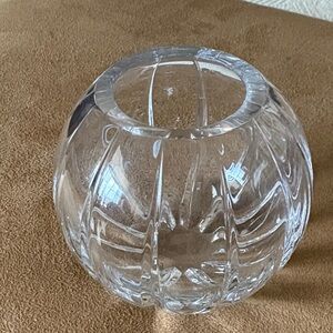 Elegant Clear Glass Vase
